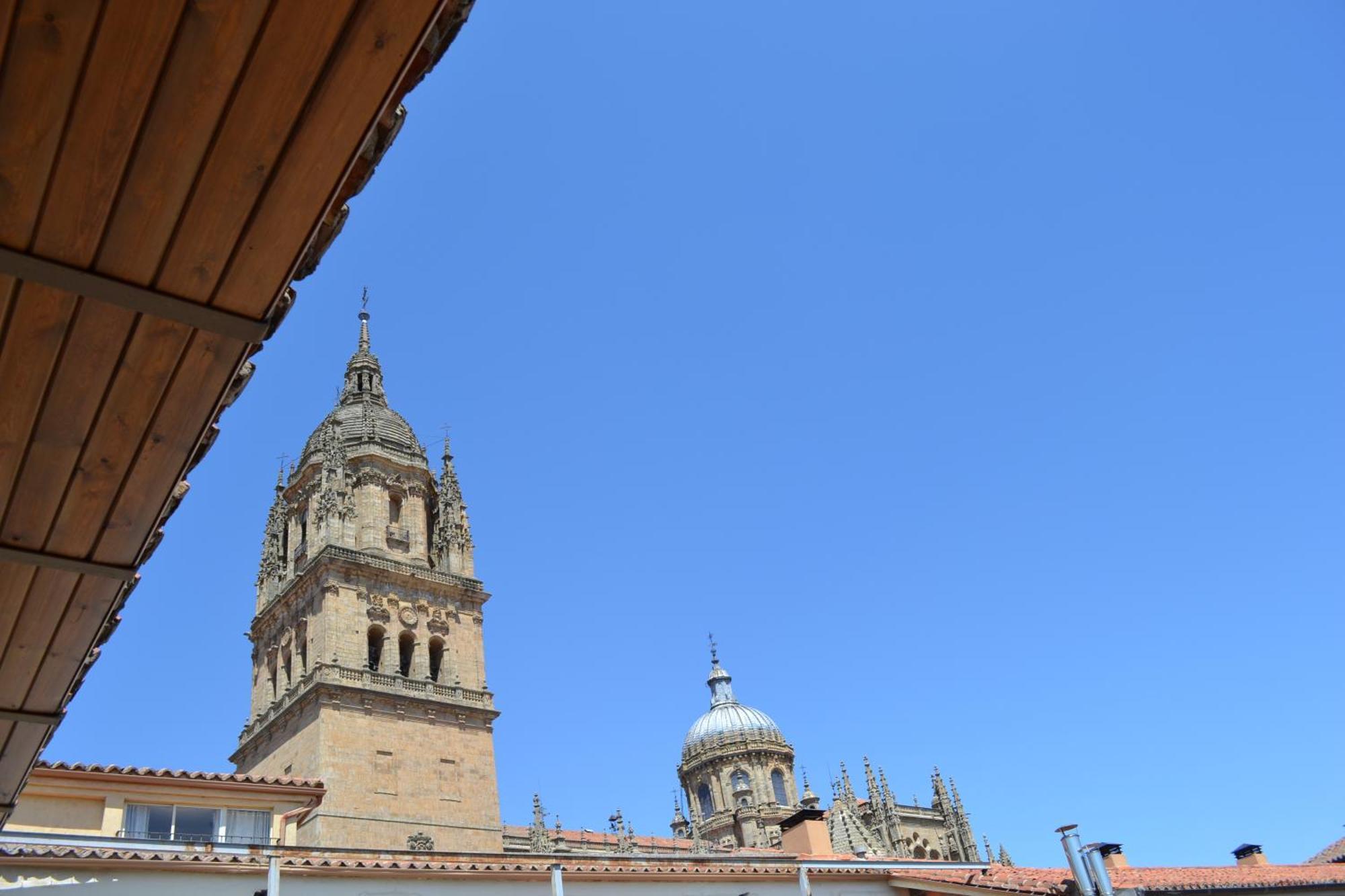 Apartamentos Suites&Homes Salamanca Exterior photo
